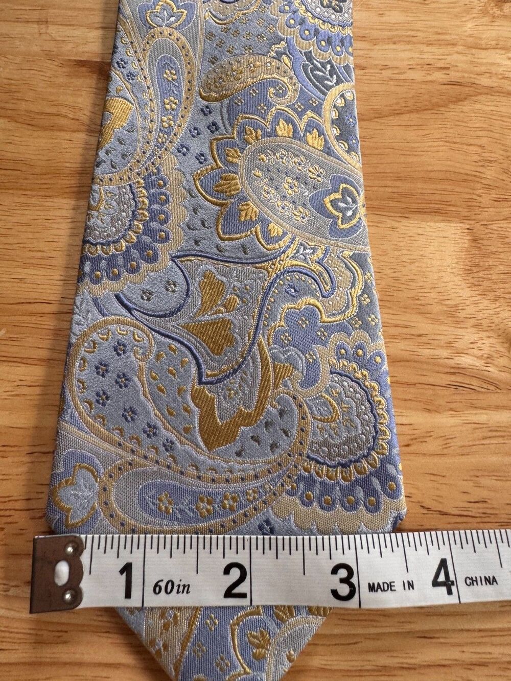 Geoffrey Beene Vintage Paisley Neck Tie 100% Silk Gold Blue Wedding Guest - Picture 10 of 16